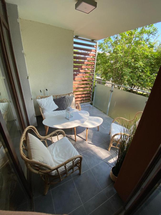 Apartament Blue Island Kolobrzeg Exterior photo